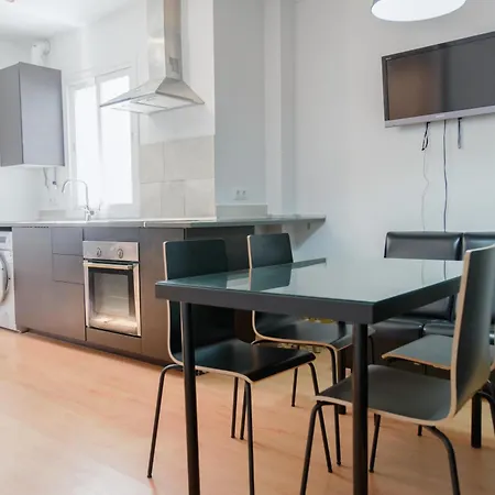 Tu Hogar Desayuno, Parking Y Piscina Incluidos בית אירוח רונדה