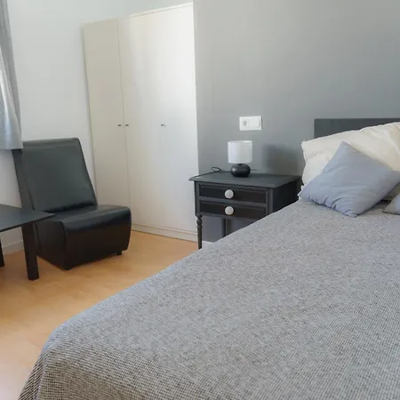 Tu Hogar Desayuno, Parking Y Piscina Incluidos בית אירוח רונדה