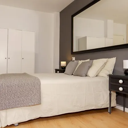 Tu Hogar Desayuno, Parking Y Piscina Incluidos רונדה