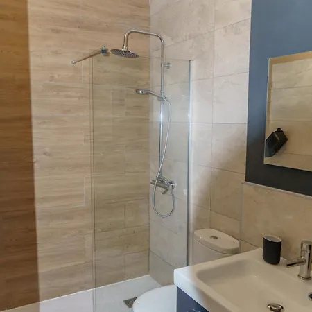 Tu Hogar Desayuno, Parking Y Piscina Incluidos בית אירוח *