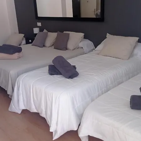Tu Hogar Desayuno, Parking Y Piscina Incluidos בית אירוח רונדה