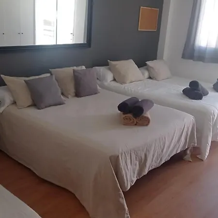 Tu Hogar Desayuno, Parking Y Piscina Incluidos בית אירוח רונדה