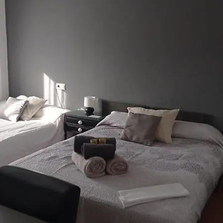 בית אירוח Tu Hogar Desayuno, Parking Y Piscina Incluidos רונדה