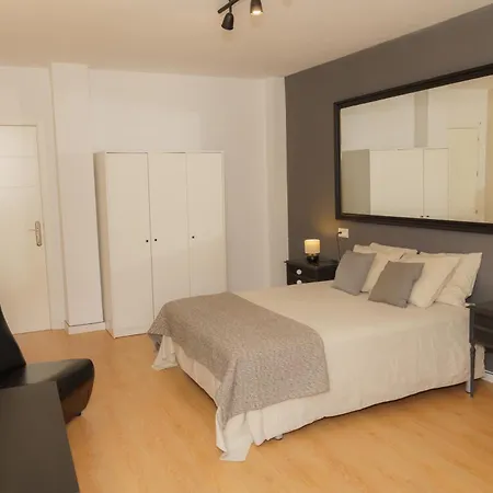 Tu Hogar Desayuno, Parking Y Piscina Incluidos Habitación en casa particular *